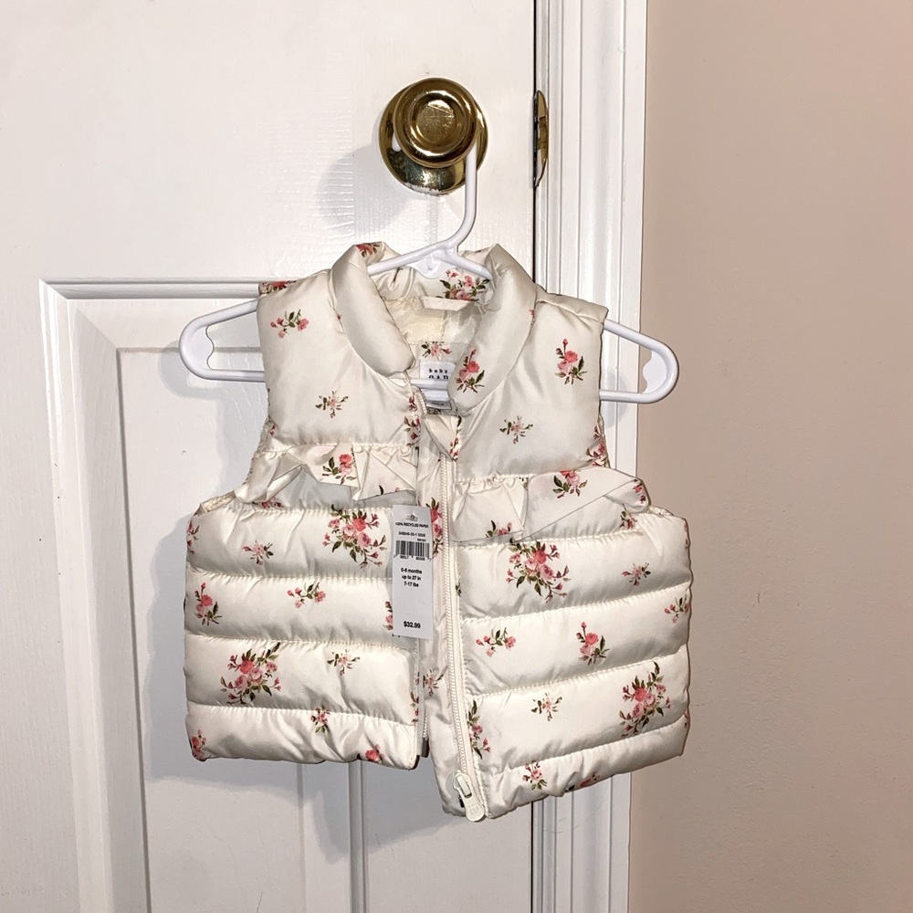 Baby Gap girls vest size 0-6 months